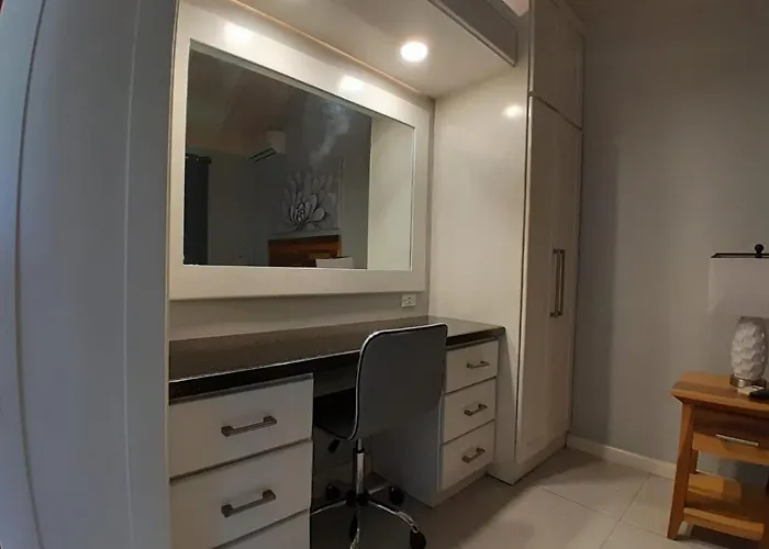 Beautiful Beachview 2 Bebroom Loft At Sandcastles